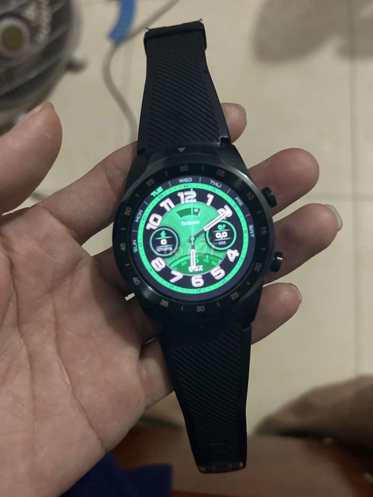 Cần bán nhanh đồng hồ ticwatch pro bản 44mm. Mua bán Thiết bị đeo thông minh tại Thành phố Bắc Ninh Bắc Ninh được đăng bởi ngố hình 1