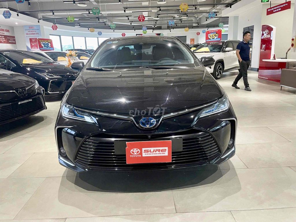 Corolla Altis 2022 1.8HEV rất mới