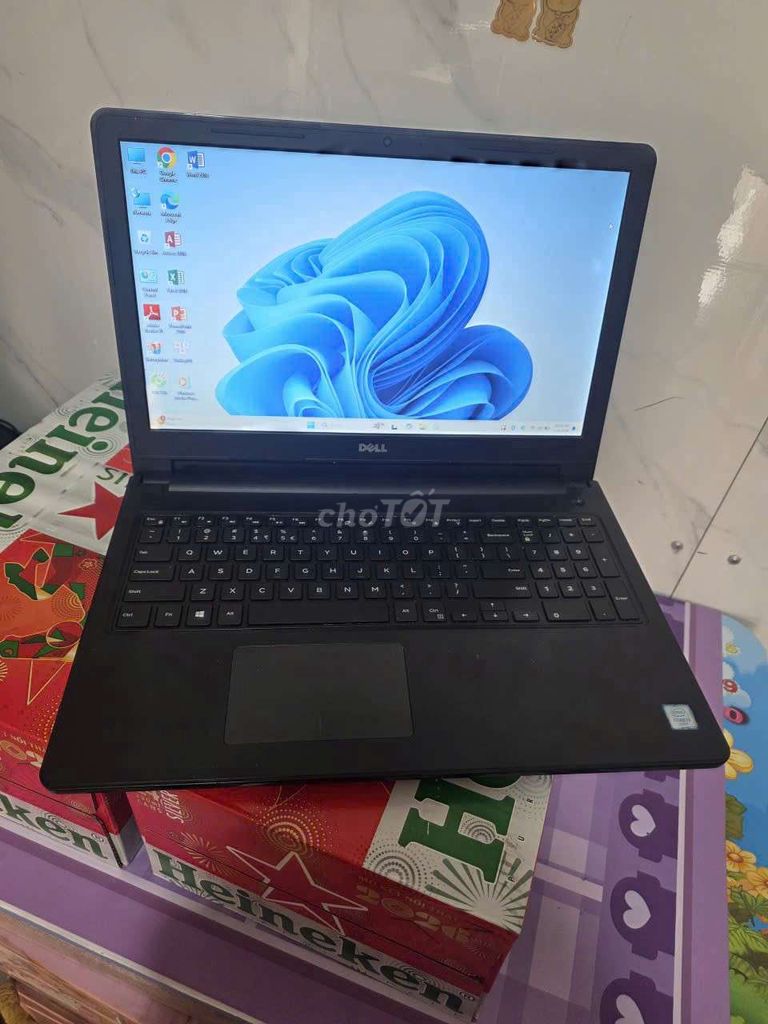 Dell 3567 i3 6006U/ 8G/128G/15.6" HD dùng tốt. Mua bán Laptop tại Quận 12 Tp Hồ Chí Minh được đăng bởi Cầm Đồ Thanh Lý hình 1