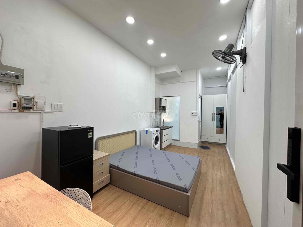 Mới 100% căn hộ 30m2 máy giặt riêng ngay Nguyễn Hữu Cảnh giáp Quận 1,3