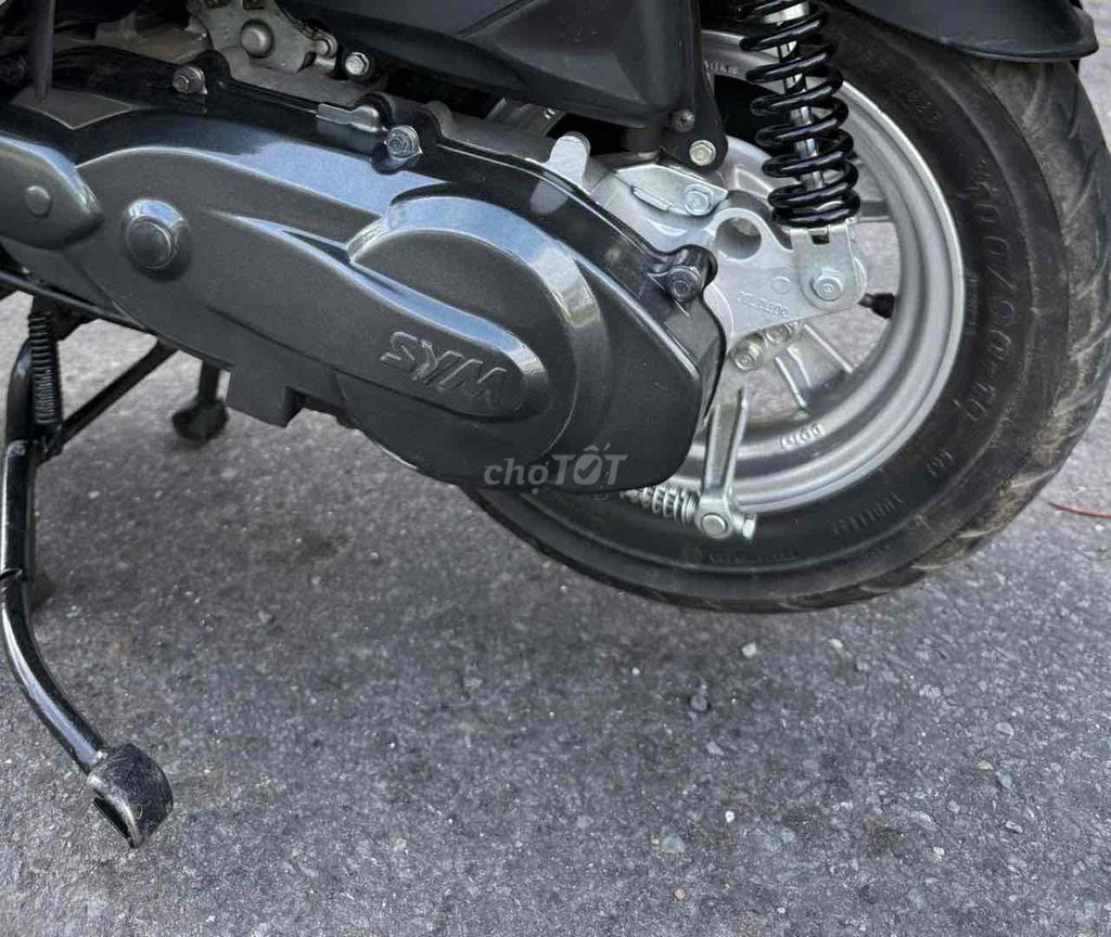 Alizabeth Fi màu Đỏ xe đẹp mới 98% máy cực kì im. Mua bán Xe máy tại Thành phố Mỹ Tho Tiền Giang được đăng bởi Cầm Đồ Xe Máy thanh lý xe các loại hình 2