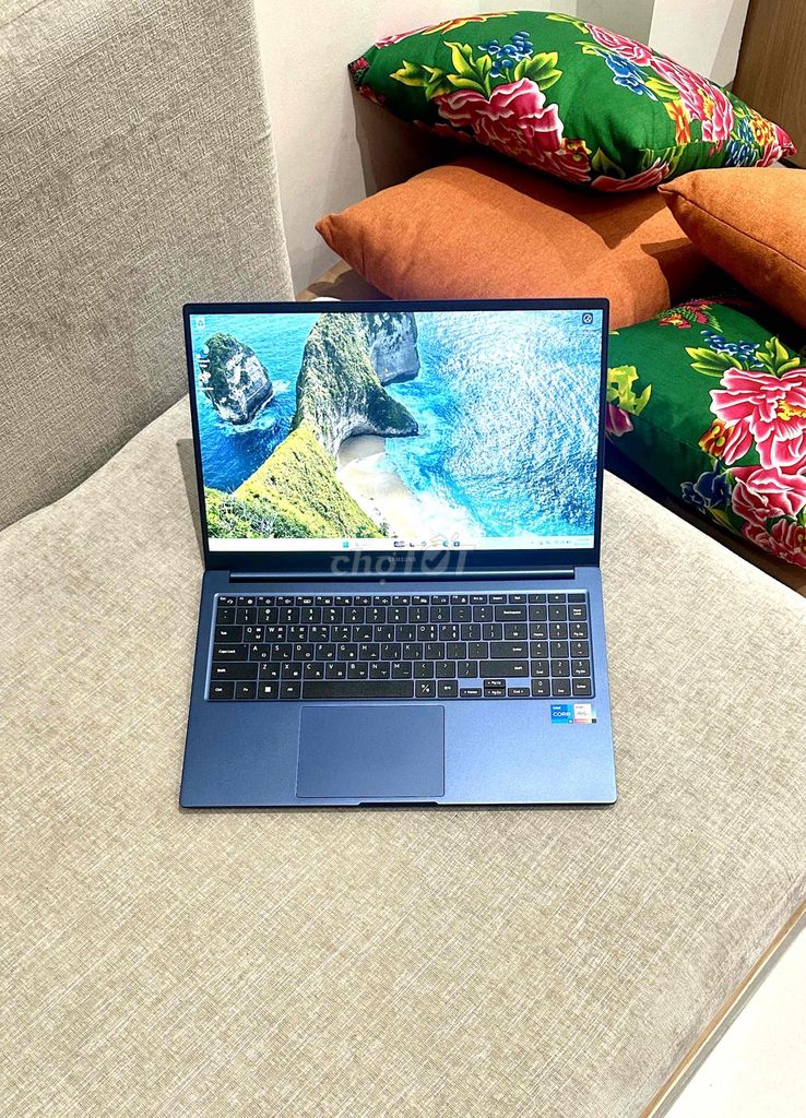 SamSung Galaxy Book like new 99%. Mua bán Laptop tại Quận Hồng Bàng Hải Phòng được đăng bởi Trần Mạnh Cường hình 1