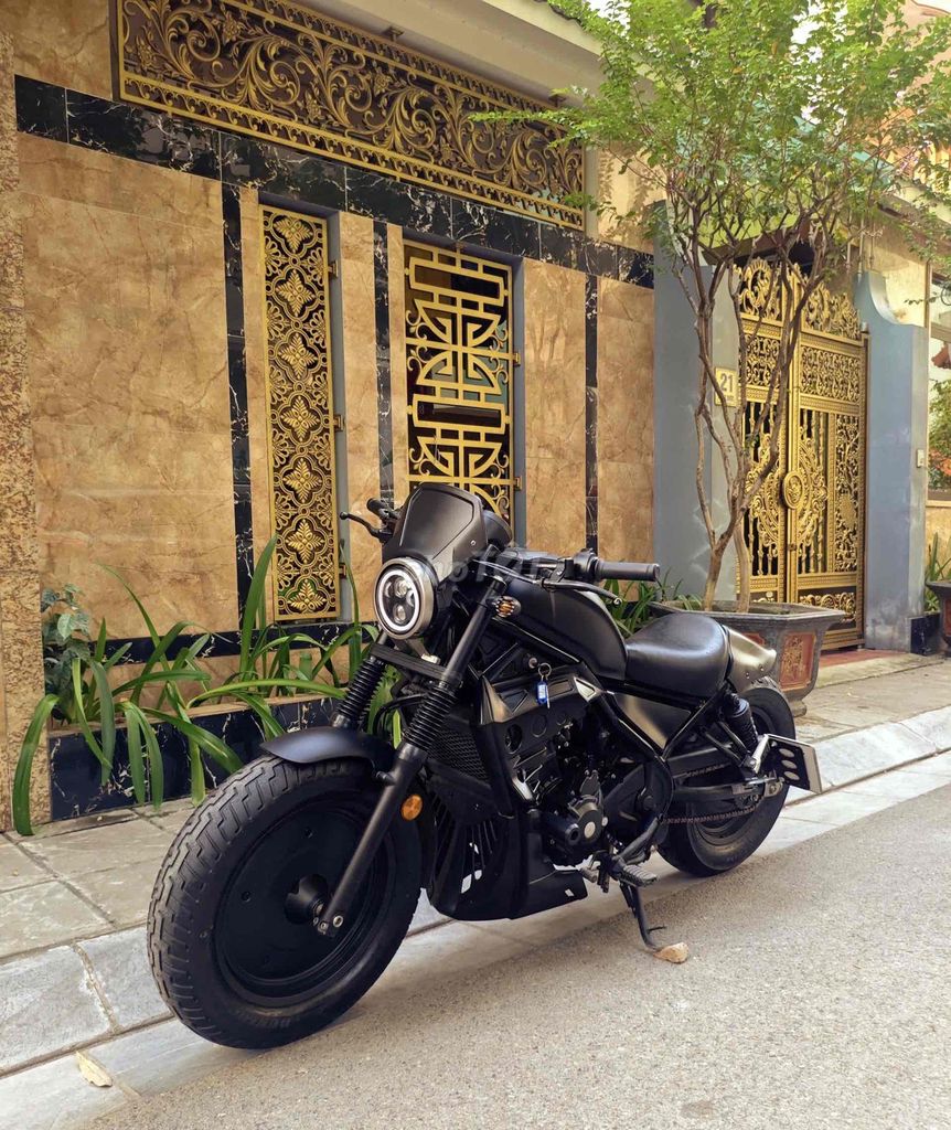 Honda Rebel 300 Abs full độ full lên BOBBER ngầu. Mua bán Xe máy tại Quận Cầu Giấy Hà Nội được đăng bởi Tong motor xe may hình 2