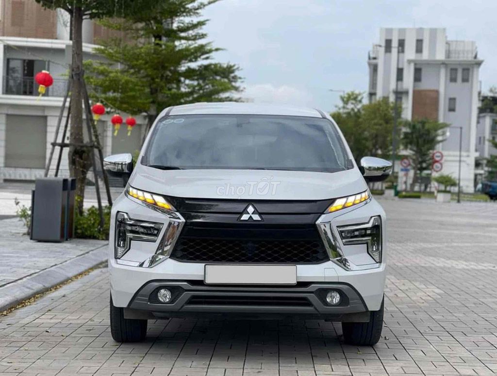 Mitsubishi Xpander 1.5AT Premium 2024 siêu lướt