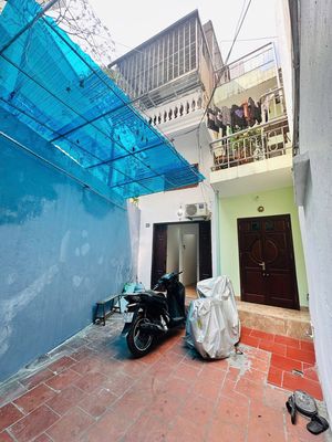 Bán nhà ngõ 483 Bạch Mai. Chỉ hơn 5ty, siêu thoáng 3PN.. Mua bán nhà ở tại Quận Hai Bà Trưng Hà Nội được đăng bởi Đào Nam