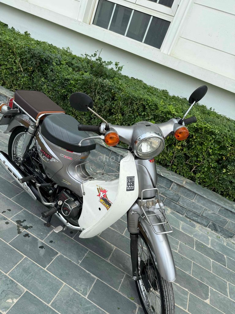 Bán cúp 50cc học sinh không cần bằng lái. Mua bán Xe máy tại Quận Bắc Từ Liêm Hà Nội được đăng bởi Hữu Nhuận hình 4