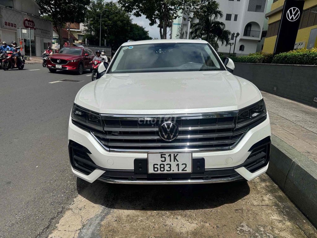 Touareg 2023 Luxury. Mua bán Ô tô tại Quận Ninh Kiều Cần Thơ được đăng bởi Tưởng Thông hình 2