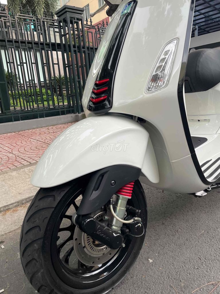 Vespa Spint. Mua bán Xe máy tại Quận Phú Nhuận Tp Hồ Chí Minh được đăng bởi DŨNG HOÀNG  hình 3