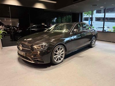 Mercedes-Benz E300 AMG V1 Siêu lướt chính hãng. Mua bán Ô tô tại Quận 1 Tp Hồ Chí Minh được đăng bởi Huy Huỳnh