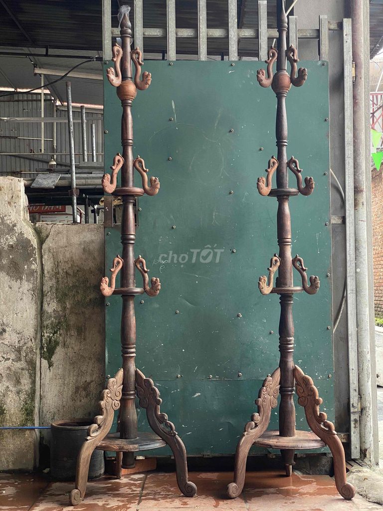 Cây treo quần áo Gỗ Nâu Hiện đại 200cm. Mua bán Nội thất, đồ gia dụng khác tại Huyện Yên Phong Bắc Ninh được đăng bởi người thật việc thật hình 1