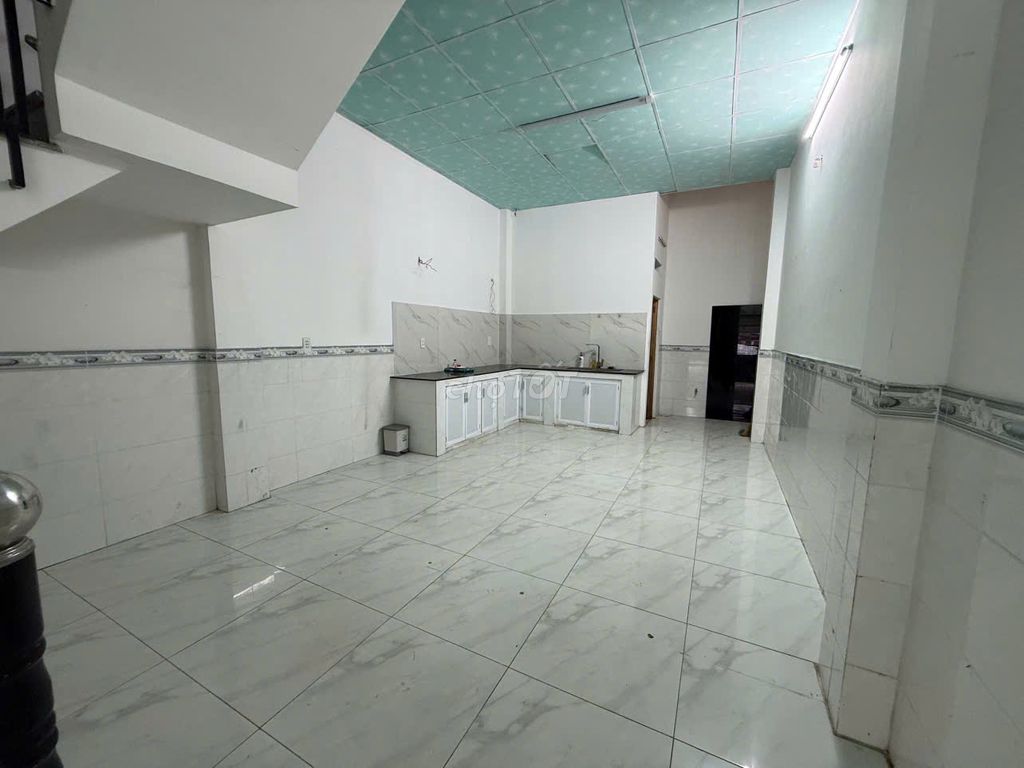 NHÀ MẶT Đường Kinh Doanh đông Đúng - Nhà Đẹp 1 Lầu 2 Phòng