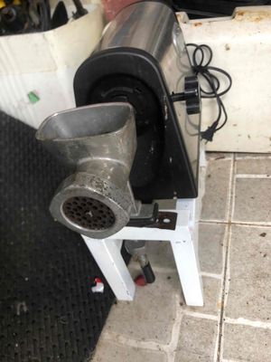 máy xay cám chim. Mua bán Phụ kiện, Thức ăn, Dịch vụ tại Quận Gò Vấp Tp Hồ Chí Minh được đăng bởi Hải