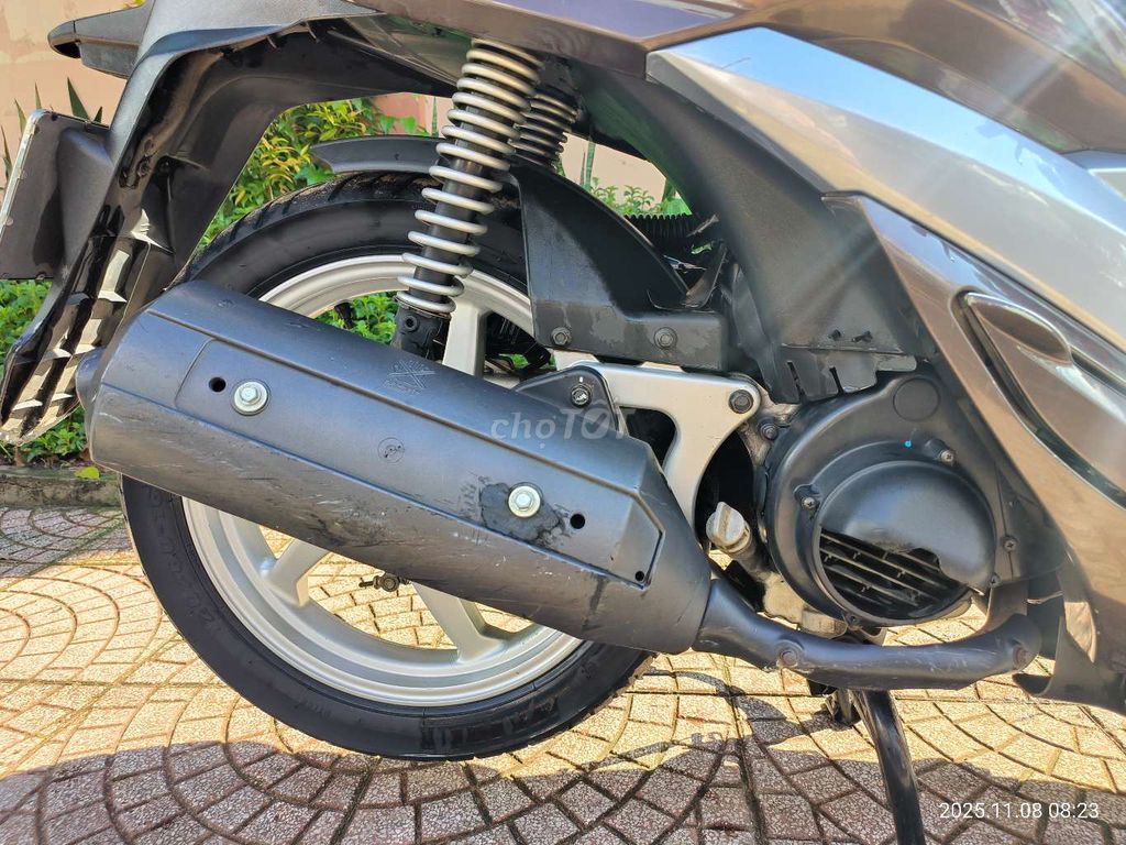 Bán xe shark biển đẹp phong thủy. Mua bán Xe máy tại Quận 4 Tp Hồ Chí Minh được đăng bởi Trần Thắng hình 11