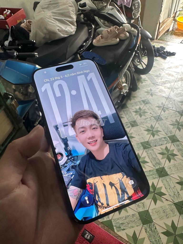 Apple iPhone 15 Pro Max 256GB Đen. Mua bán Điện thoại tại Huyện Tam Bình Vĩnh Long được đăng bởi Võ Khanh hình 1