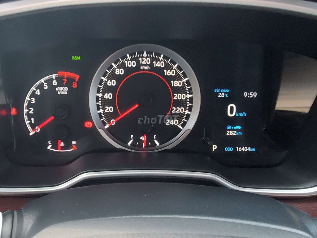 Toyota Corolla Cross 1.8V trắng - Odo 1v6. Mua bán Ô tô tại Quận Nam Từ Liêm Hà Nội được đăng bởi An Nguyen hình 4