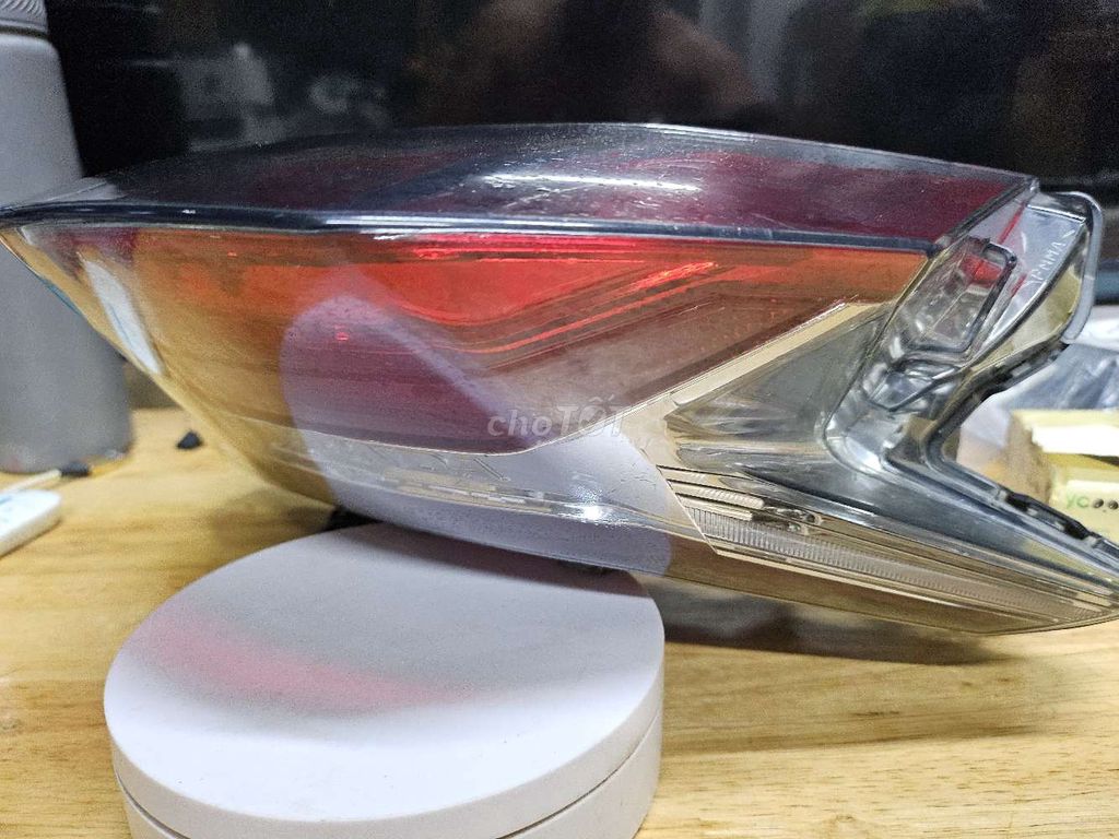 Cụm đèn thắng sau Honda PCX 2018-2020 zin tháo xe. Mua bán Phụ tùng xe tại Quận 1 Tp Hồ Chí Minh được đăng bởi KIM Merchant hình 2