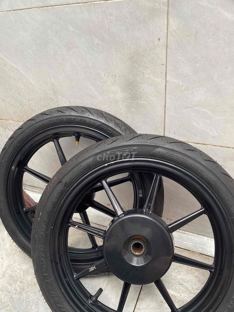 BÁN GẤP CẶP MÂM 8C X1R LUÔN VỎ ROSSO MỚI KENG. Mua bán Phụ tùng xe tại Quận Tân Bình Tp Hồ Chí Minh được đăng bởi Nguyễn Đoàn Minh Khang hình 2