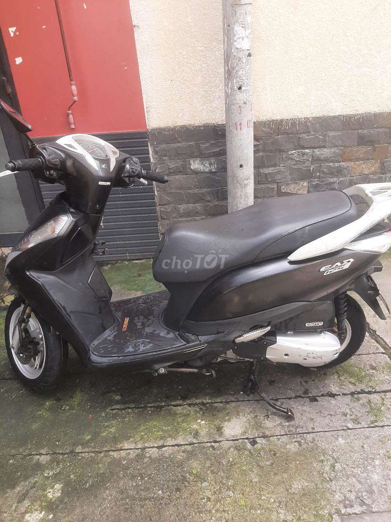 Cần cho e nó theo chủ mới lead 125. Mua bán Xe máy tại Quận Tân Bình Tp Hồ Chí Minh được đăng bởi trần lâm hình 6