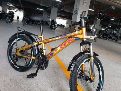 Xe đạp thể thao XTR Vàng 20 inch. Mua bán Xe đạp tại Quận 7 Tp Hồ Chí Minh được đăng bởi Hoàng Dũng Tiến