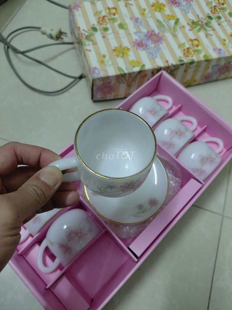 Bộ chén trà/cafe sứ trắng hồng. Mua bán Dụng cụ nhà bếp tại Huyện Hoài Đức Hà Nội được đăng bởi HOÀNG ĐỨC hình 1