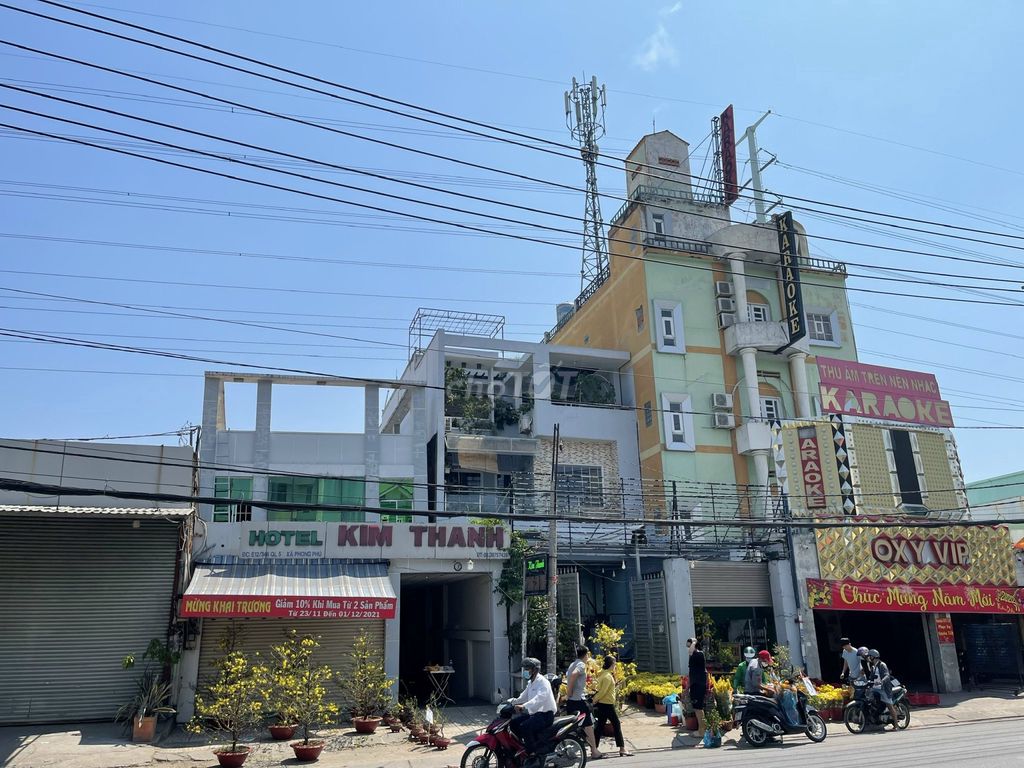 🏠🏠🏠 Cần bán nhà  mặt tiền đường  Quốc Lộ 50, Ấp 5, Xã Phong Phú ,