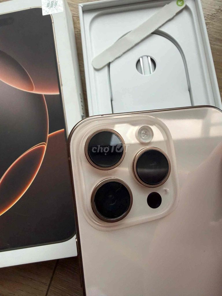 iPhone 16 Pro Max 256GB Vàng Hồng Đẹp. Mua bán Điện thoại tại Thành phố Vĩnh Long Vĩnh Long được đăng bởi Tran Khoi hình 1