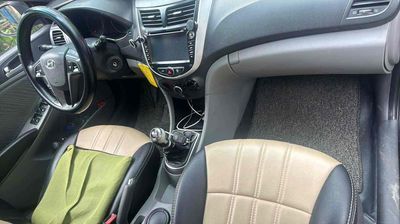 Hyundai Accent 2016 1.4 MT - 200000 km. Mua bán Ô tô tại Quận Hoàng Mai Hà Nội được đăng bởi lê văn hoàng