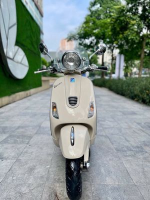 Vespa LXV máy 3vie 2015  cực mới. Mua bán Xe máy tại Quận Hoàng Mai Hà Nội được đăng bởi Trường Giang Phạm