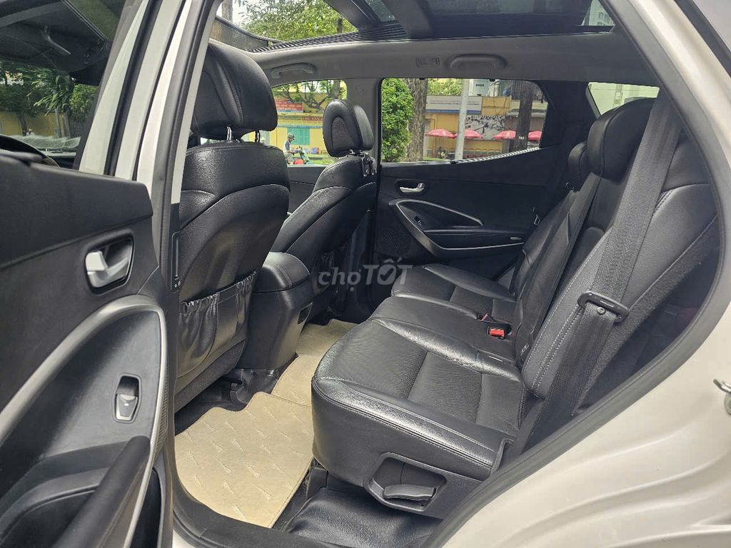 Hyundai Santa Fe 2015  - 78000 km. Mua bán Ô tô tại Quận 10 Tp Hồ Chí Minh được đăng bởi A Thanh hình 12