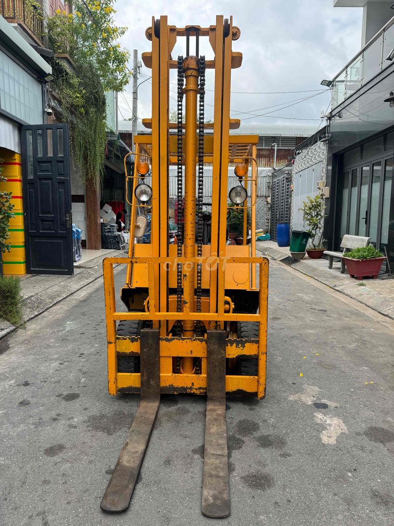 XE NÂNG TCM KHUNG CAO 4M. Mua bán Phương tiện khác tại Thành phố Thủ Đức Tp Hồ Chí Minh được đăng bởi Quốc Thanh hình 3