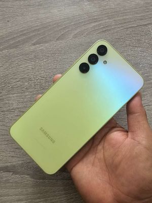 Còn e A15 Hàn 1sim 6/128gb keng net 99%