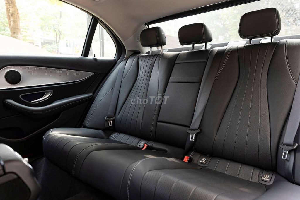 e cần bán mercedes E180 sx 2022. Mua bán Ô tô tại Quận Tây Hồ Hà Nội được đăng bởi NGUYỄN TẢO hình 6