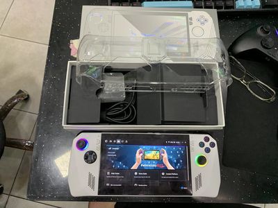 Máy game - ASUS ROG ALLY Z1E VN FULLBOX 31.10.2025. Mua bán Thiết bị chơi game tại Quận Ninh Kiều Cần Thơ được đăng bởi AKAHmobile