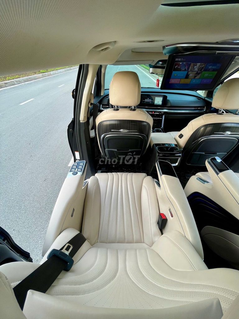 Kia Carnival 2023 Signature 2.2AT full dầu. Mua bán Ô tô tại Quận Cầu Giấy Hà Nội được đăng bởi Hùng Eco Auto hình 17