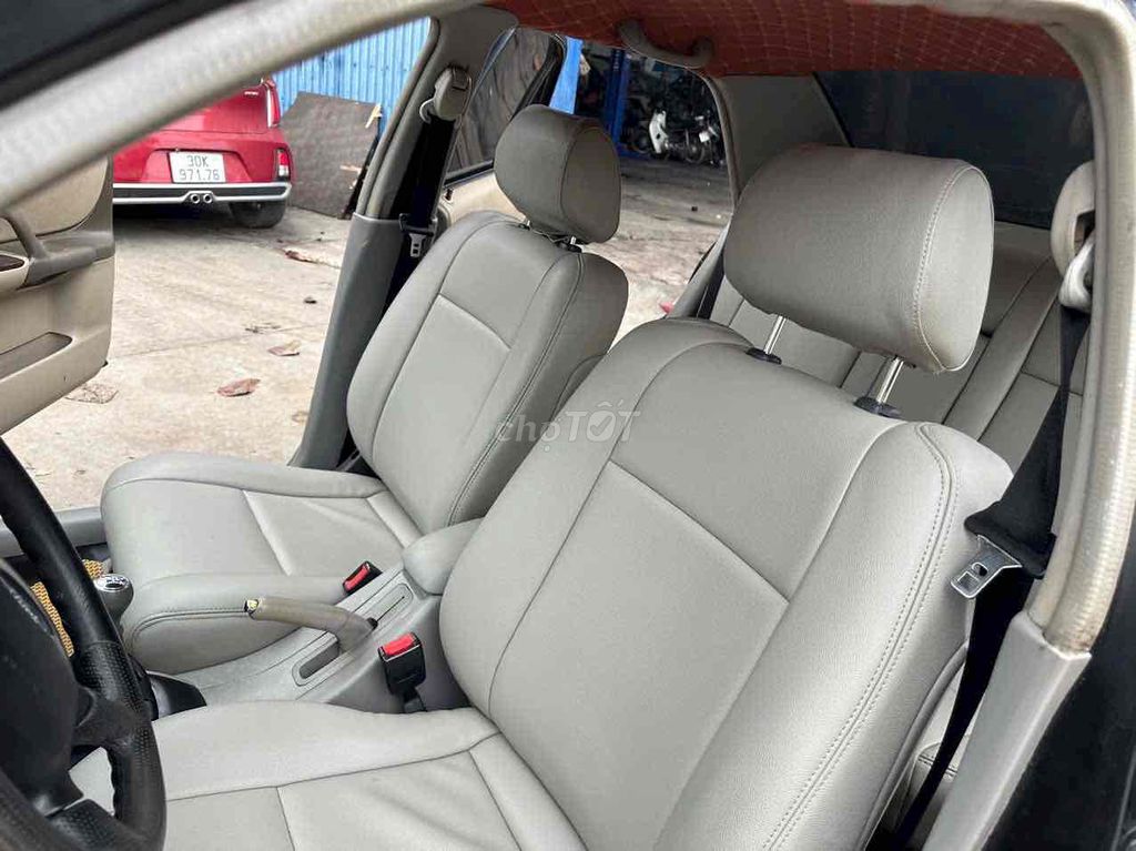 Ford Laser 2003 Ghia 1.8 - 300000 km