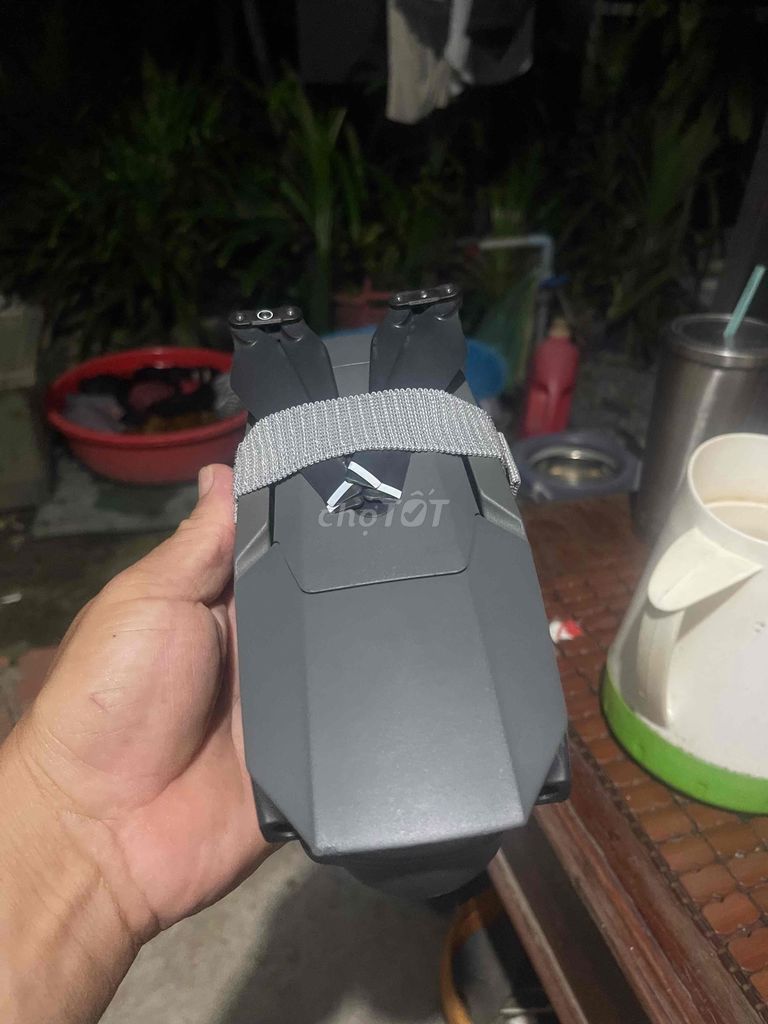 Drone DJI Mavic màu xám