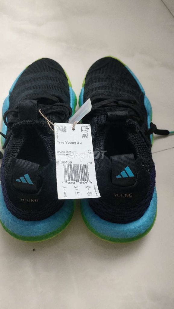 Giày bóng rổ Adidas Trae Young 2 J Nam. Mua bán Giày dép tại Quận Cẩm Lệ Đà Nẵng được đăng bởi nguyen van ly hình 1