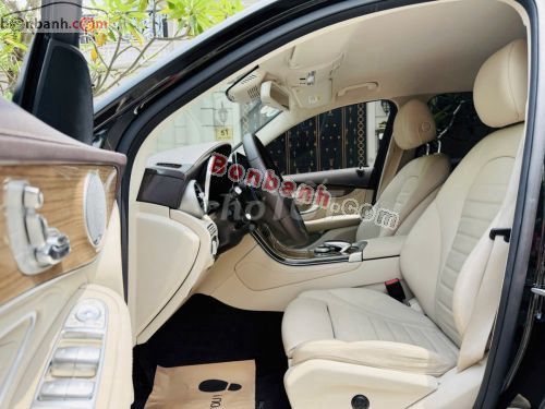 Mercedes Benz GLC 250 4Matic 2019. Mua bán Ô tô tại Quận 7 Tp Hồ Chí Minh được đăng bởi Auto Nam Sài Gòn hình 4