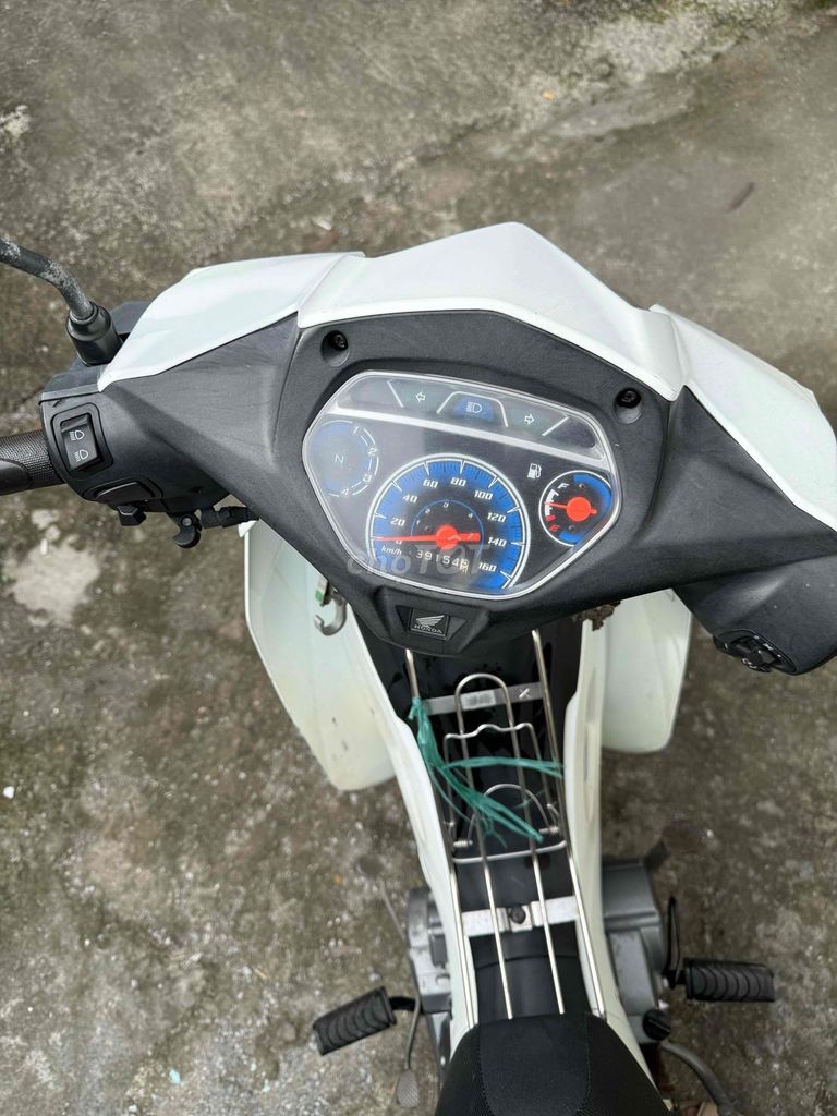 Cần bán xe Honda Blade 110cc đời 2016  biển TPHCM. Mua bán Xe máy tại Quận Bình Thạnh Tp Hồ Chí Minh được đăng bởi Điệp hình 4