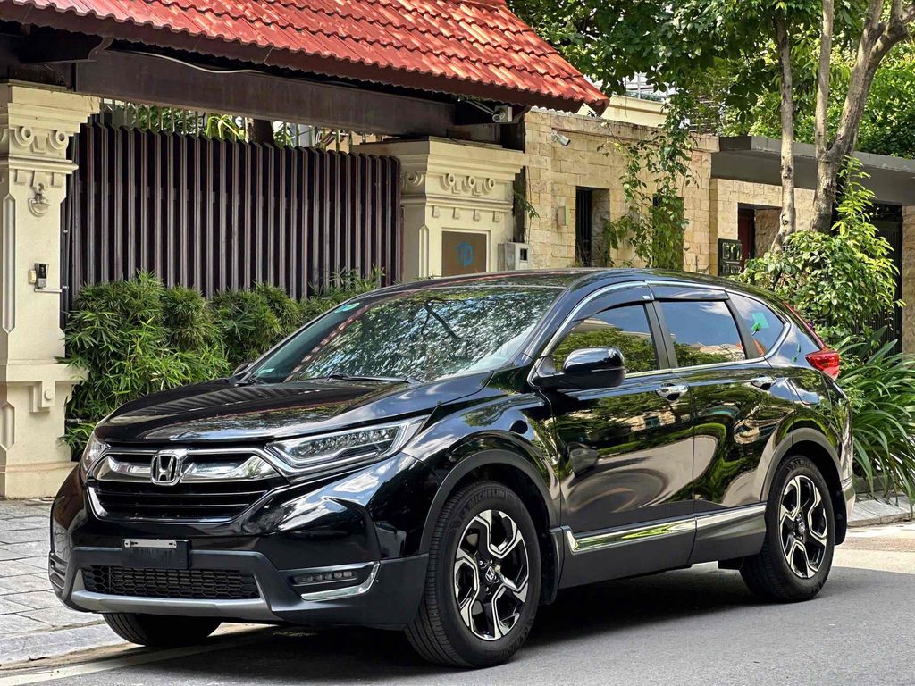Honda CRV 1.5L sx 2019 màu đen siêu đẹp. Mua bán Ô tô tại Quận Cầu Giấy Hà Nội được đăng bởi Cao Quý hình 2