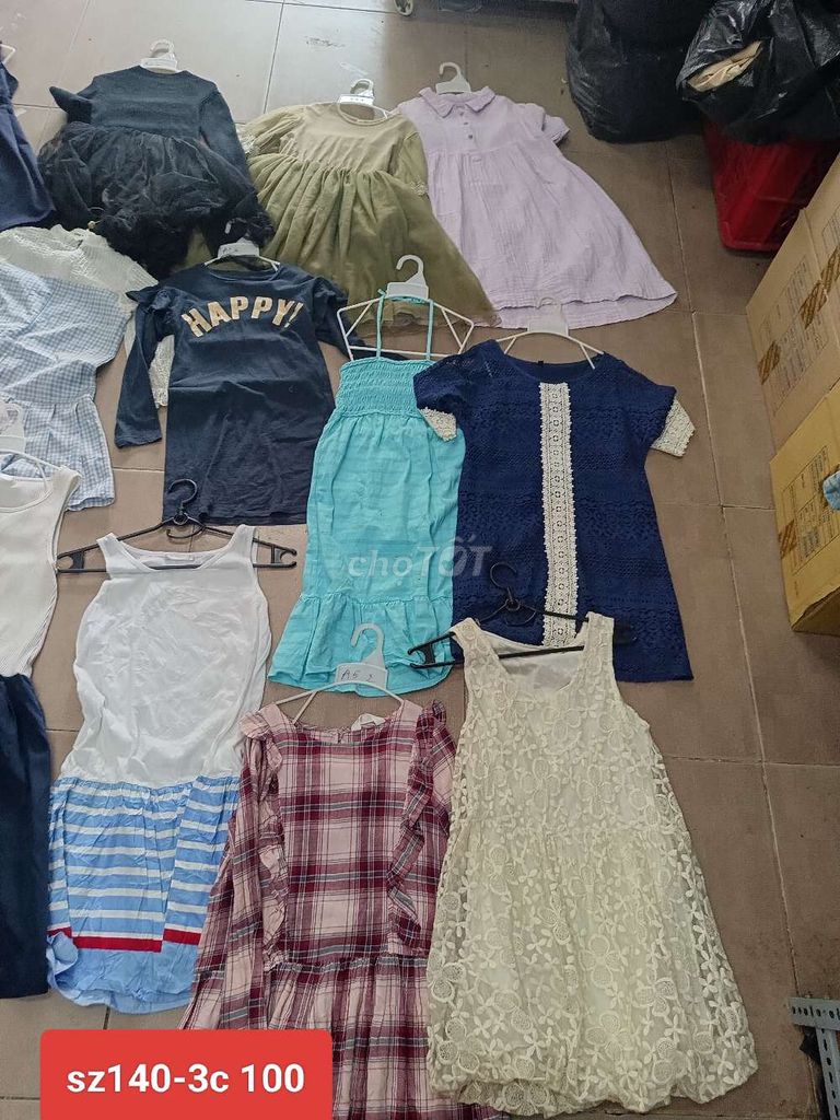 Đầm sale thu đông bé đủ sz kg