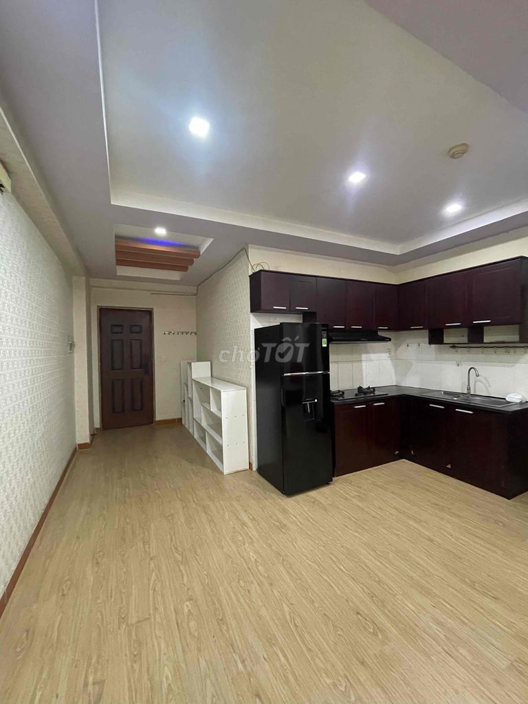 Cho Thuê Căn Hộ Đẹp Full Nội Thất 50m2 , View Hồ Bới .