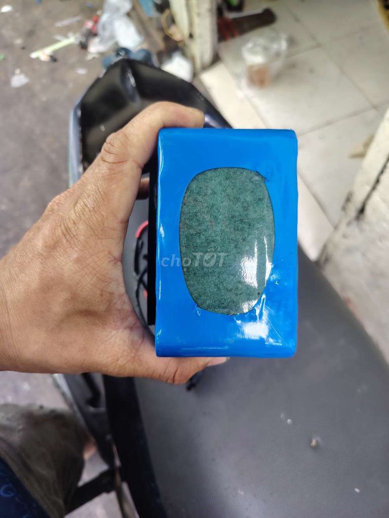 Bán Pin xe đạp điện mua alo em. Mua bán Phụ tùng xe tại Quận 4 Tp Hồ Chí Minh được đăng bởi A út  hình 6