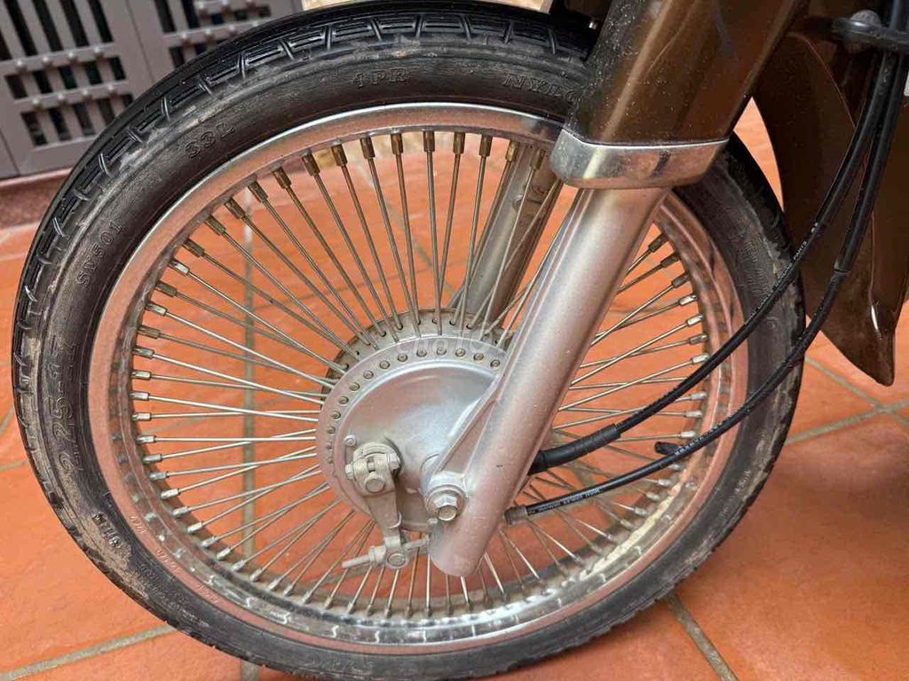 e bán xe cúp 50cc xe còn rất đẹp đời cao đèn lead. Mua bán Xe máy tại Quận Long Biên Hà Nội được đăng bởi Nguyen Chung hình 4