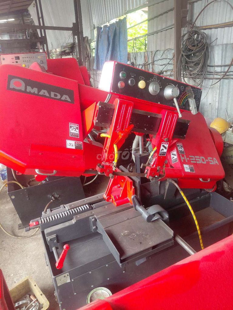 Máy cưa vòng Amada H250SA Đỏ. Mua bán Đồ chuyên dụng, Giống nuôi trồng tại Quận Bình Tân Tp Hồ Chí Minh được đăng bởi lê bình hình 1