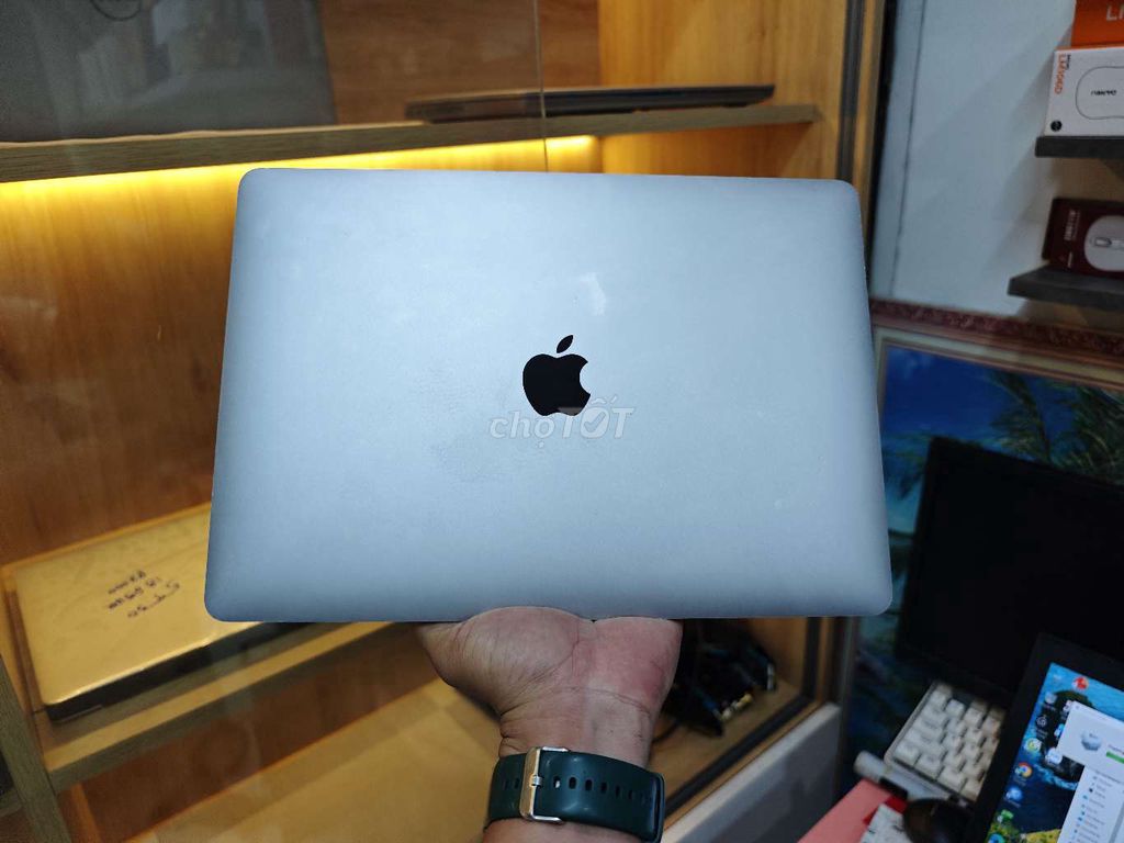 Apple Macbook Air M1 8GB/256GB Bạc Đã sử dụng. Mua bán Laptop tại Thành phố Biên Hòa Đồng Nai được đăng bởi LAPTOP BIÊN HOÀ hình 1