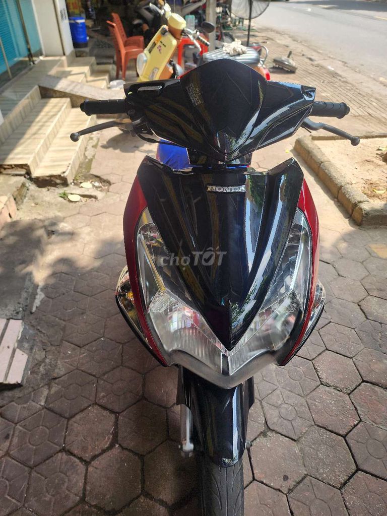 Chính chủ máy zin cần bán hình thức đẹp. Mua bán Xe máy tại Quận Kiến An Hải Phòng được đăng bởi Hà Minh Tuấn hình 3