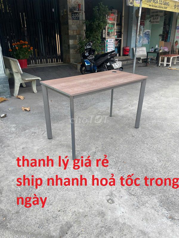 bàn làm việc,bàn học sinh để máy tính,bàn 1m2x60