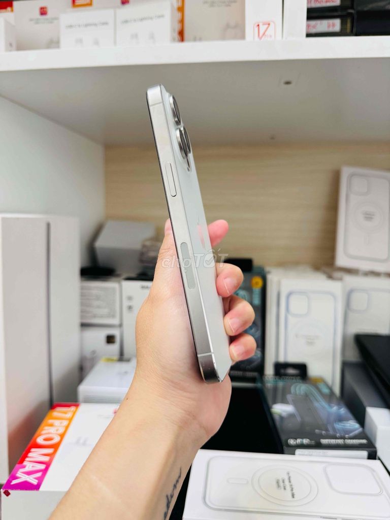 Apple iPhone 15 Pro Max 512GB Trắng 96%. Mua bán Điện thoại tại Thành phố Long Xuyên An Giang được đăng bởi Ngân KNmobile An Giang  hình 1