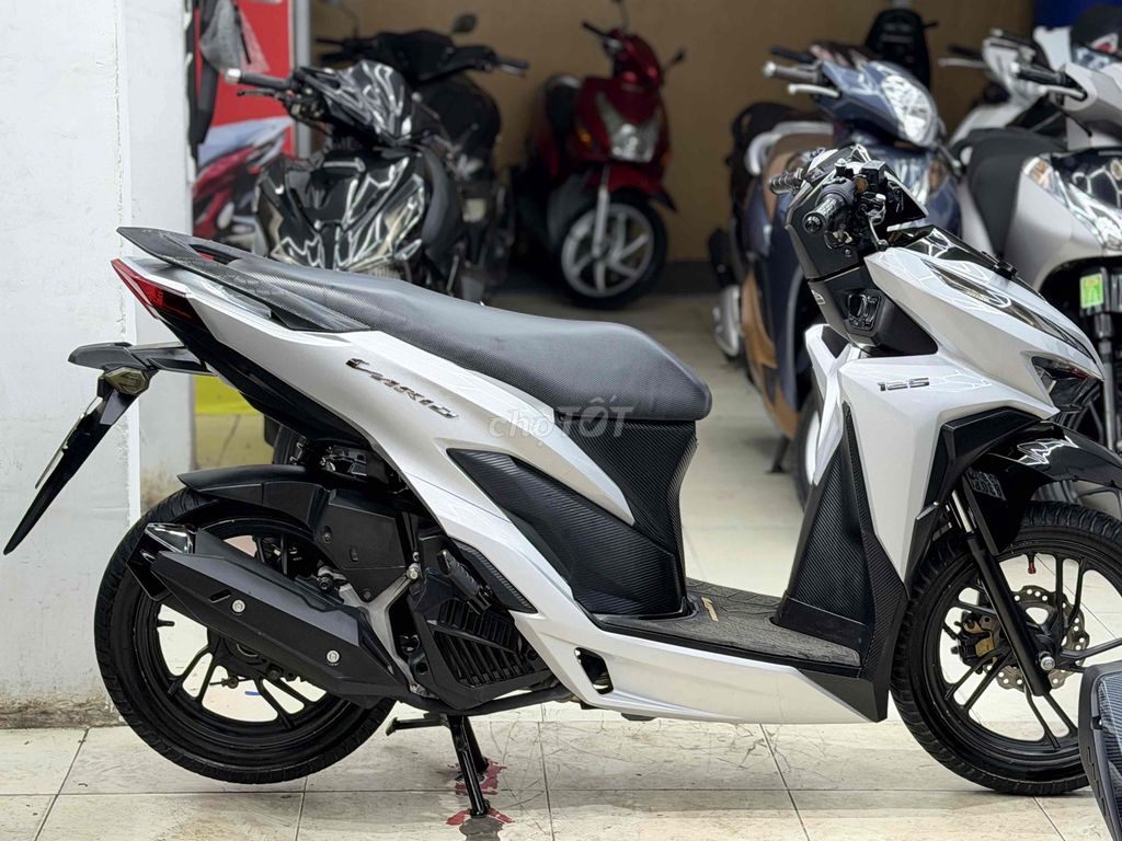 Honda Vario 125 2019 Автомат Серебристый Porsche